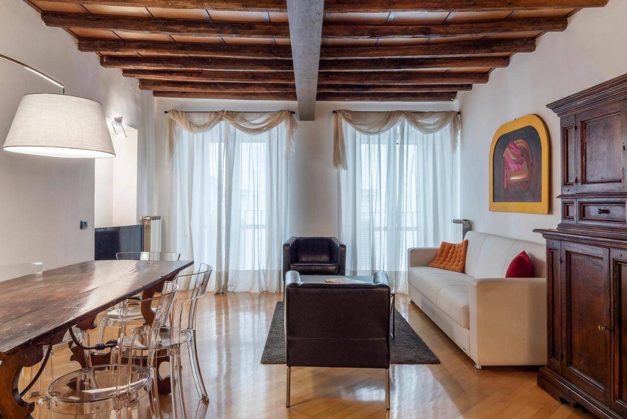 Pantheon View Apartment โรม ภายนอก รูปภาพ