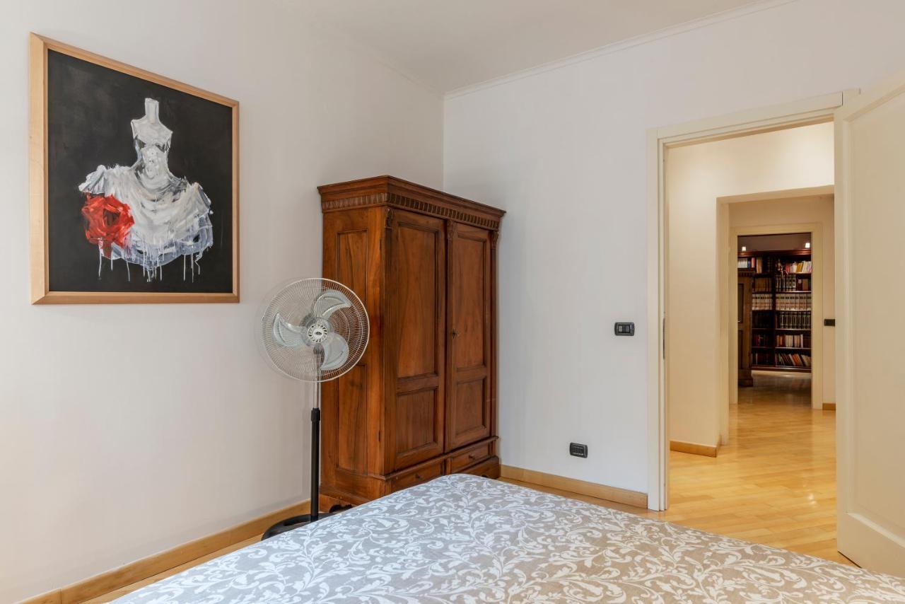 Pantheon View Apartment โรม ภายนอก รูปภาพ