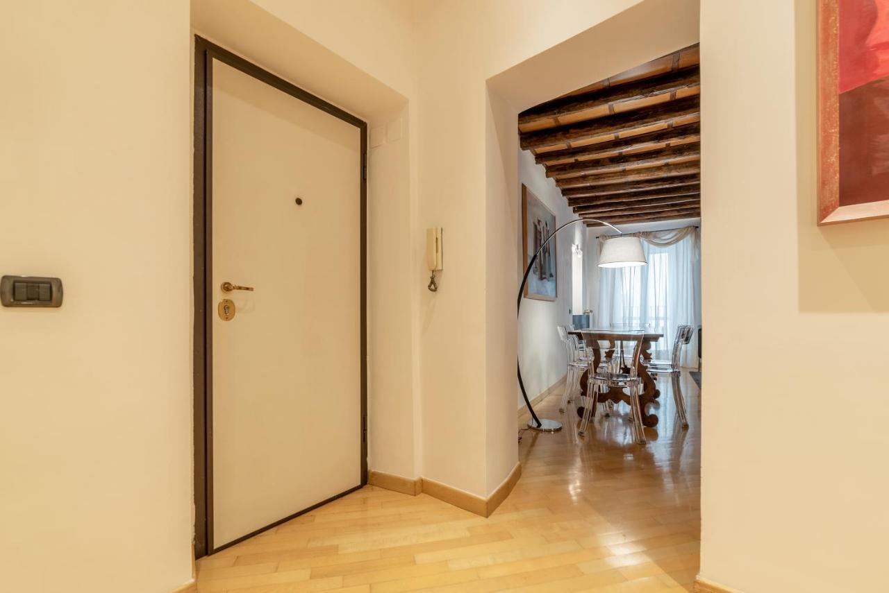 Pantheon View Apartment โรม ภายนอก รูปภาพ